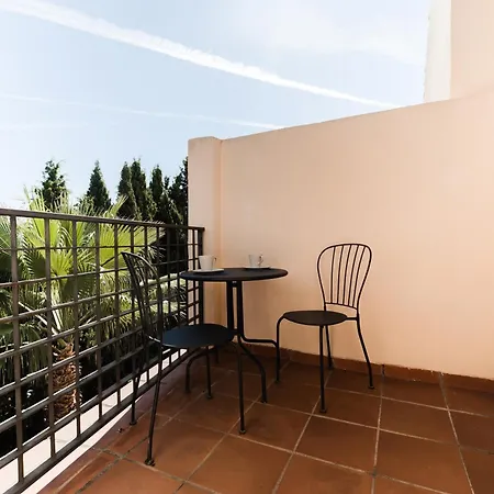 Atico De 4b/4d Mimosas De Banus Apartment Marbella