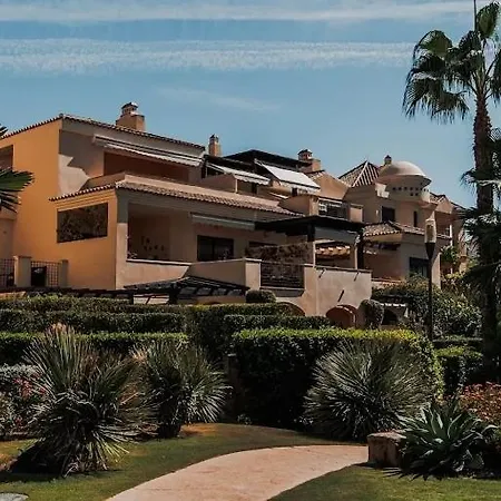 Atico De 4b/4d Mimosas De Banus Apartment *